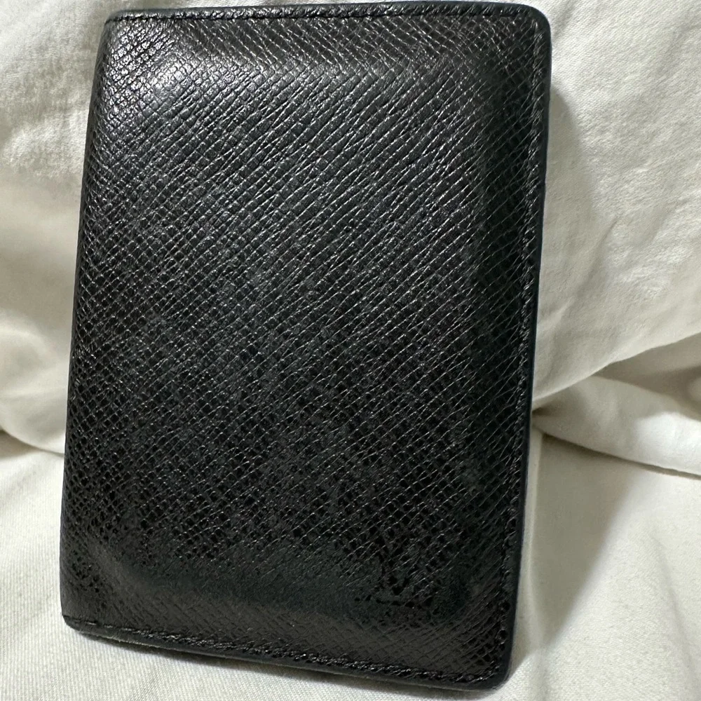 Louis Vuitton Men Wallet / card holder - Picture 2 of 5
